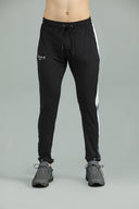 CAMOEDGE Core Flexible Joggers - Black